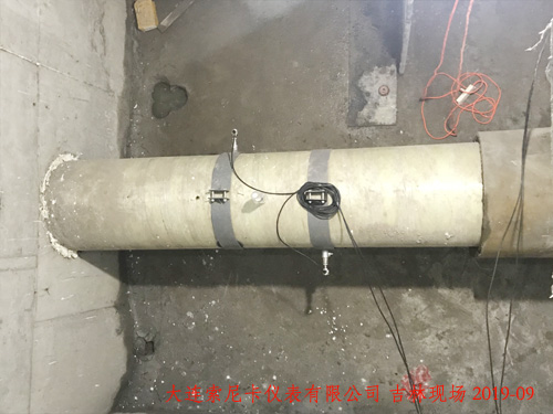 自來水貿(mào)易結(jié)算用超聲波流量計(jì)現(xiàn)場